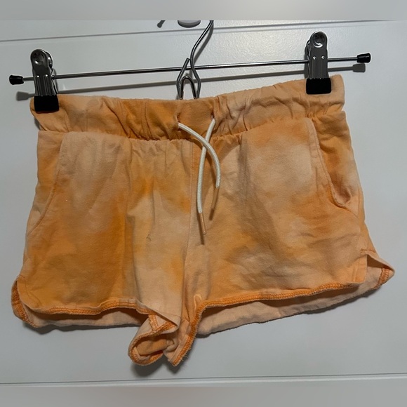 🎁Old Navy Girls Shorts -Size Medium🎁 - Picture 1 of 4